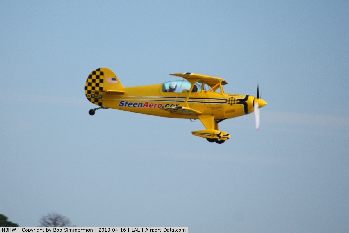 N3HW, Steen Skybolt C/N 3, Landing on 9 during Sun N Fun 2010 at Lakeland, FL.