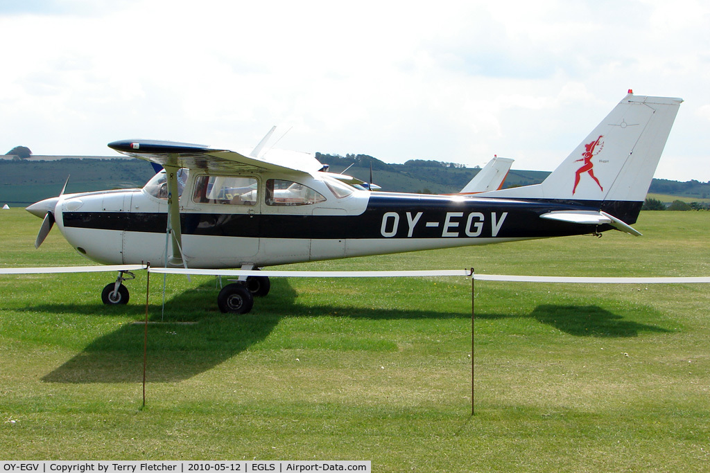 OY-EGV, 1967 Reims F172H Skyhawk C/N 0410, 1967 Reims Aviation F 172 H at Old Sarum Airfield