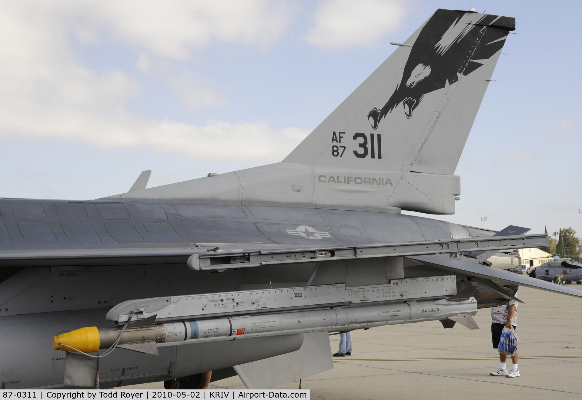 87-0311, General Dynamics F-16C Fighting Falcon C/N 5C-572, March Field Airfest 2010
