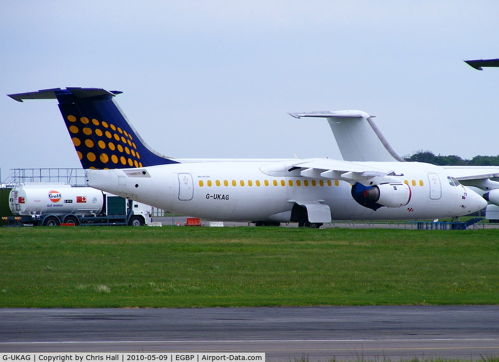 G-UKAG, 1990 British Aerospace BAe.146-300 C/N E3162, in storage at Kemble