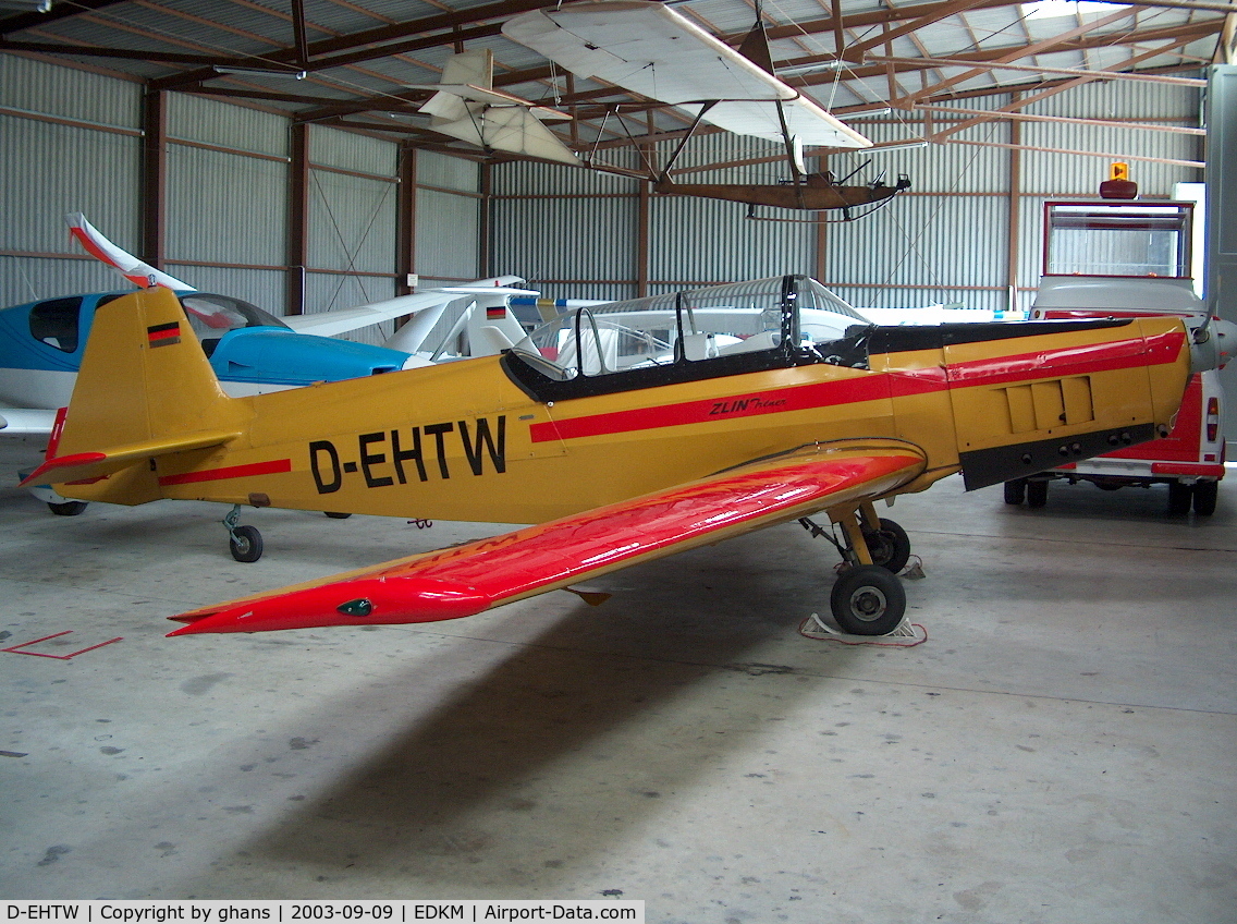 D-EHTW, Zlin Z-526 Trener Master C/N 1055, Inside hangar Meschede-Schüren