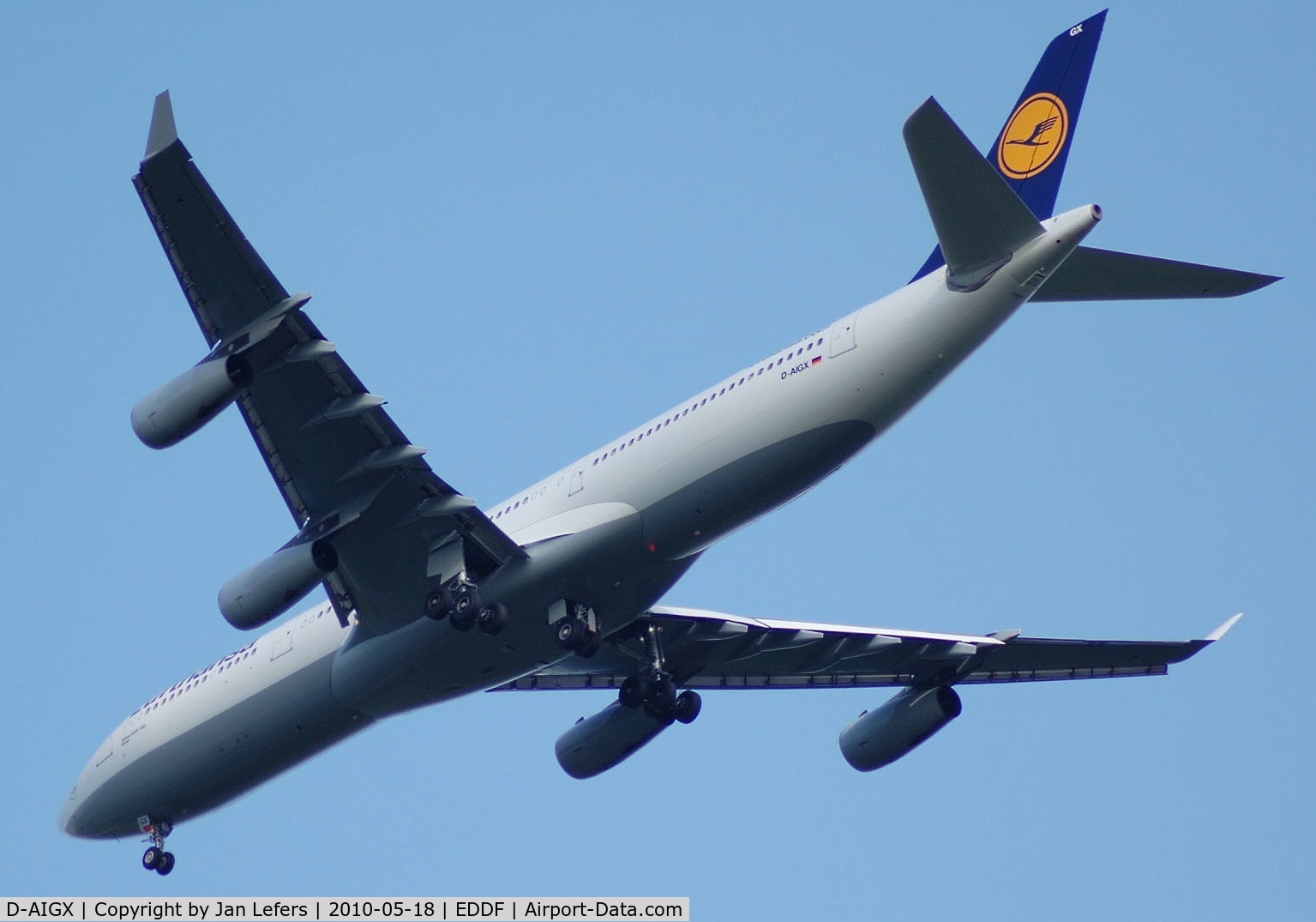 D-AIGX, 2000 Airbus A340-313X C/N 354, Lufthansa