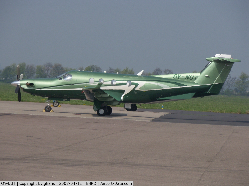 OY-NUT, 2005 Pilatus PC-12/45 C/N 677, The green machine