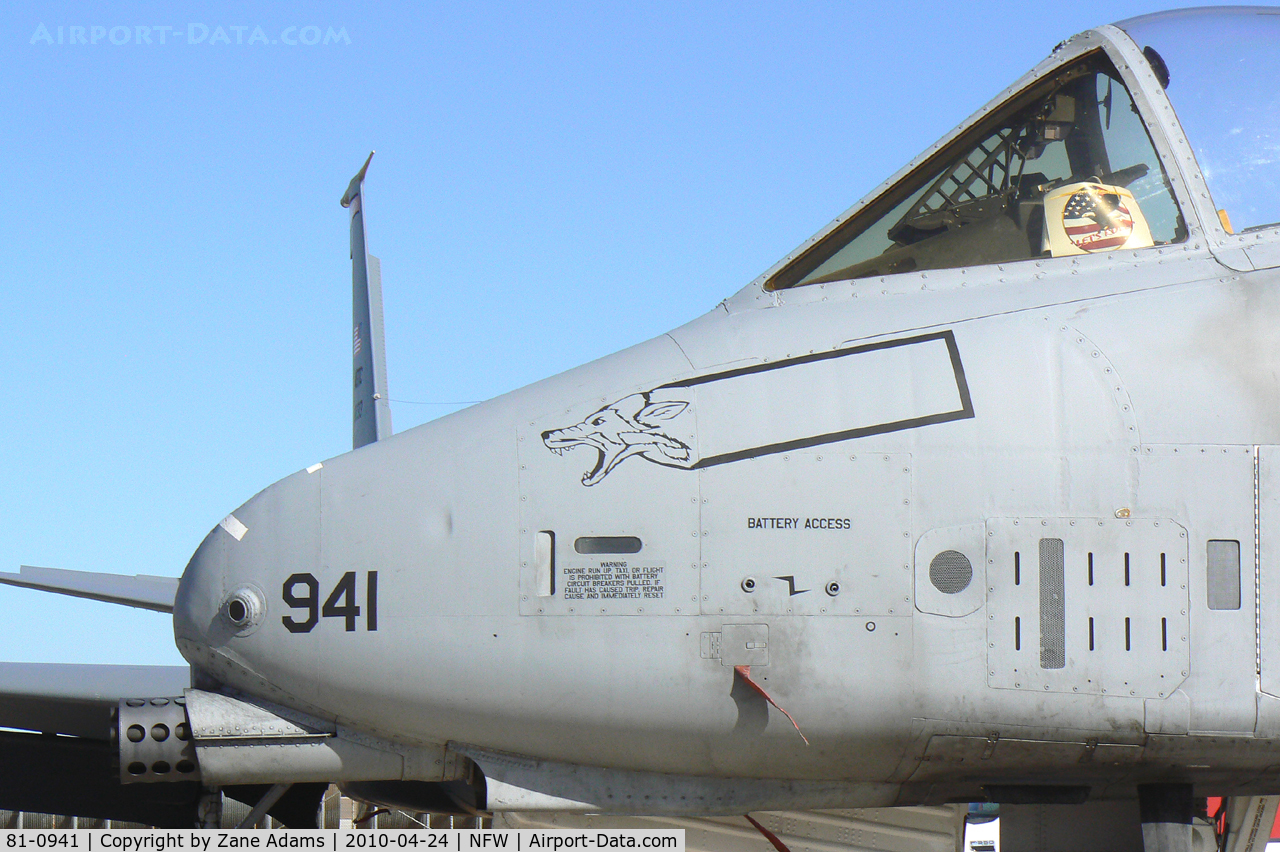 81-0941, 1981 Fairchild Republic A-10A Thunderbolt II C/N A10-0636, At the 2010 NAS-JRB Fort Worth Airshow