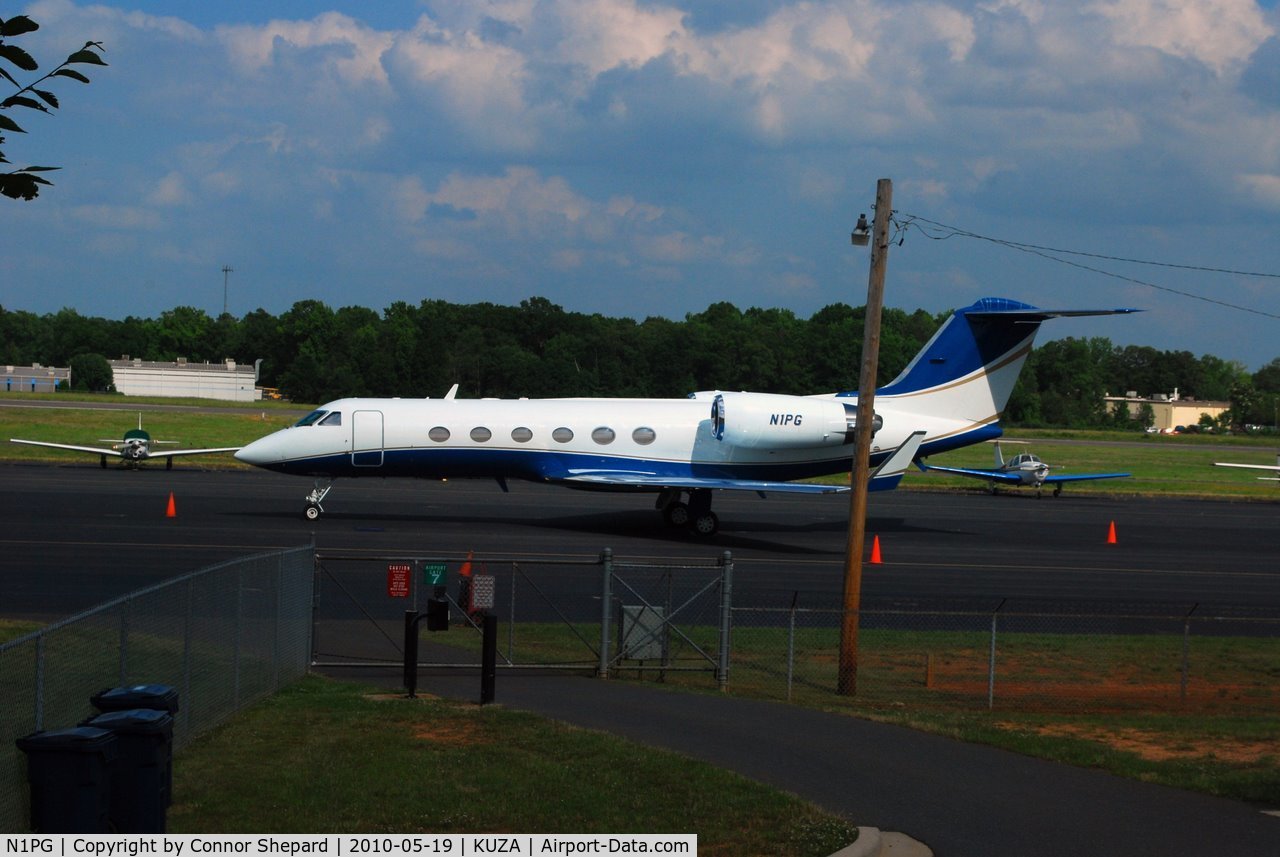 N1PG, 1999 Gulfstream Aerospace G-IV C/N 1374, G4