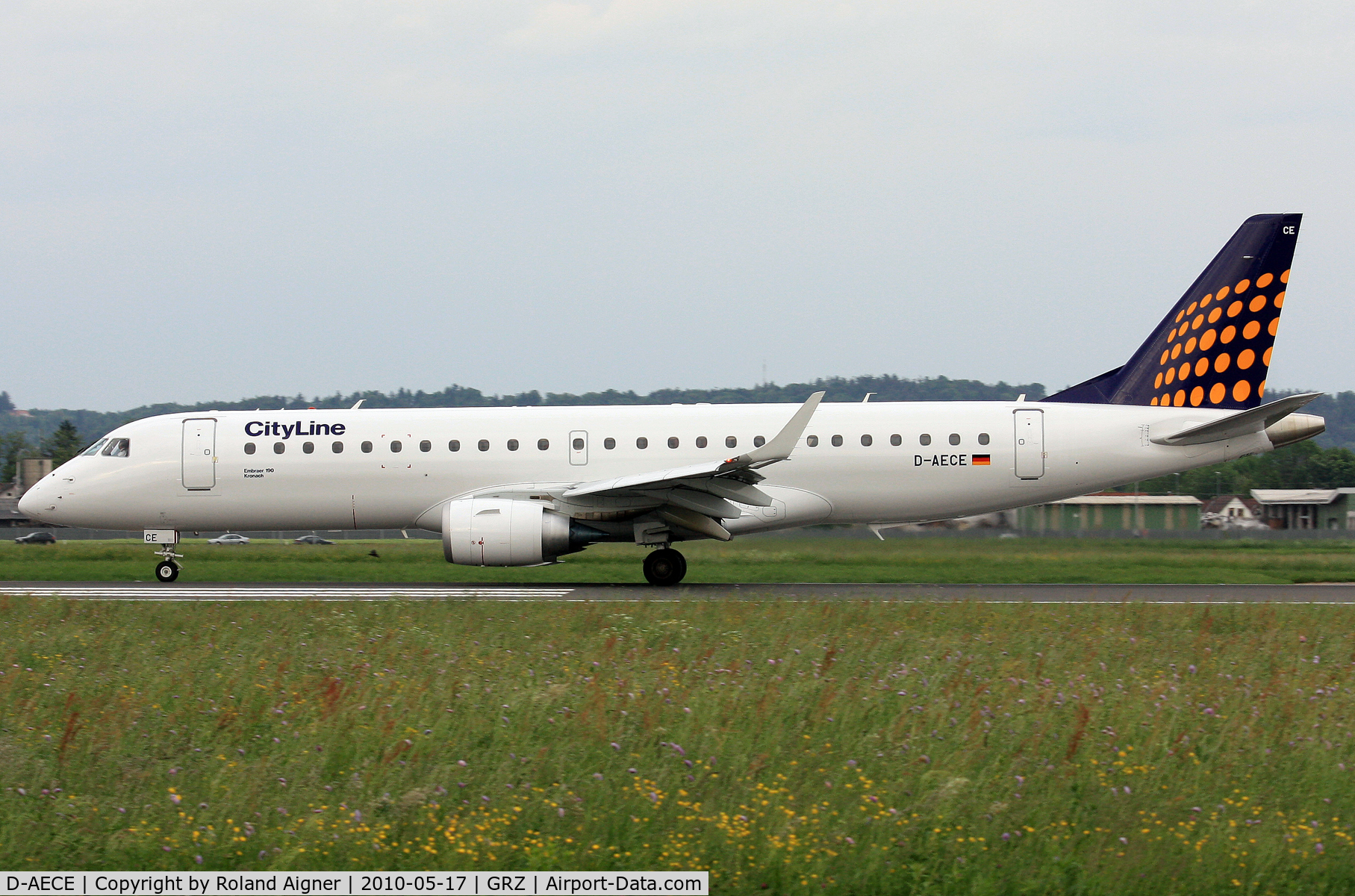 D-AECE, 2010 Embraer 190LR (ERJ-190-100LR) C/N 19000341, .