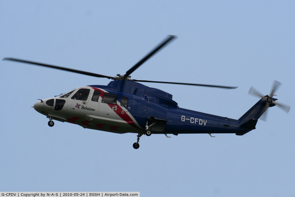 G-CFDV, 2007 Sikorsky S-76C++ C/N 760666, Arriving 27