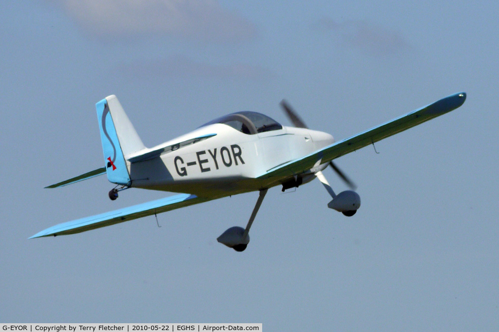 G-EYOR, 2001 Vans RV-6 C/N PFA 181A-13259, 2001 Fraser Si VANS RV-6 at Henstridge Airfield