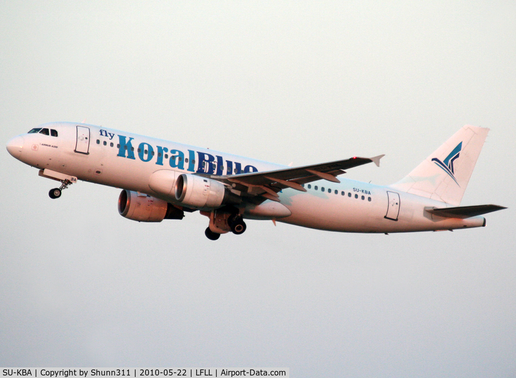 SU-KBA, 1998 Airbus A320-214 C/N 937, Taking off rwy 36L