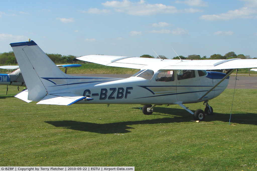 G-BZBF, 1974 Cessna 172M Skyhawk C/N 17262258, 1974 Cessna CESSNA 172M at Dunkeswell