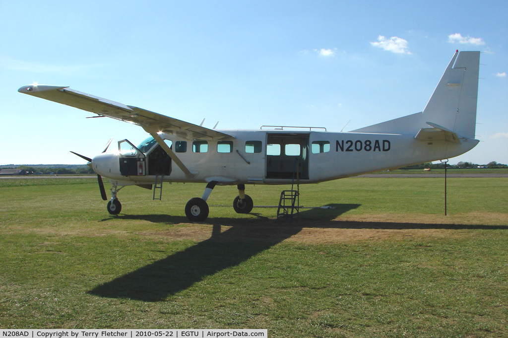 N208AD, 1997 Cessna 208B Grand Caravan C/N 208B0637, Cessna 208B - jumping platform for the skydivers at Dunkeswell
