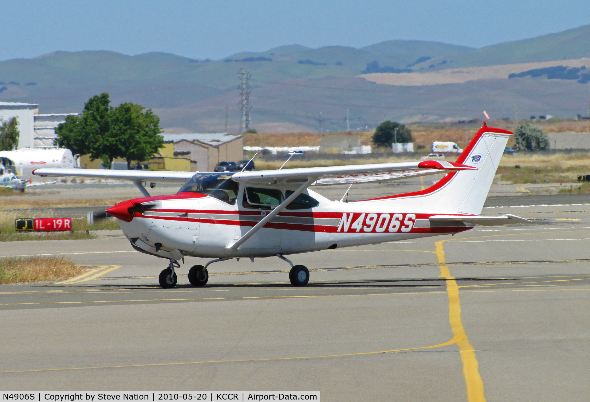 N4906S, 1979 Cessna TR182 Turbo Skylane RG C/N R18201446, Napa (KAPC) - based 1979 Cessna TR182 visiting KCCR