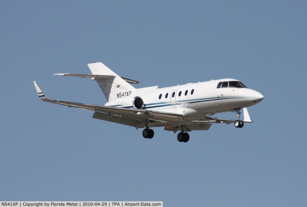 N541XP, 2001 Raytheon Hawker 800XP C/N 258541, Hawker 800XP