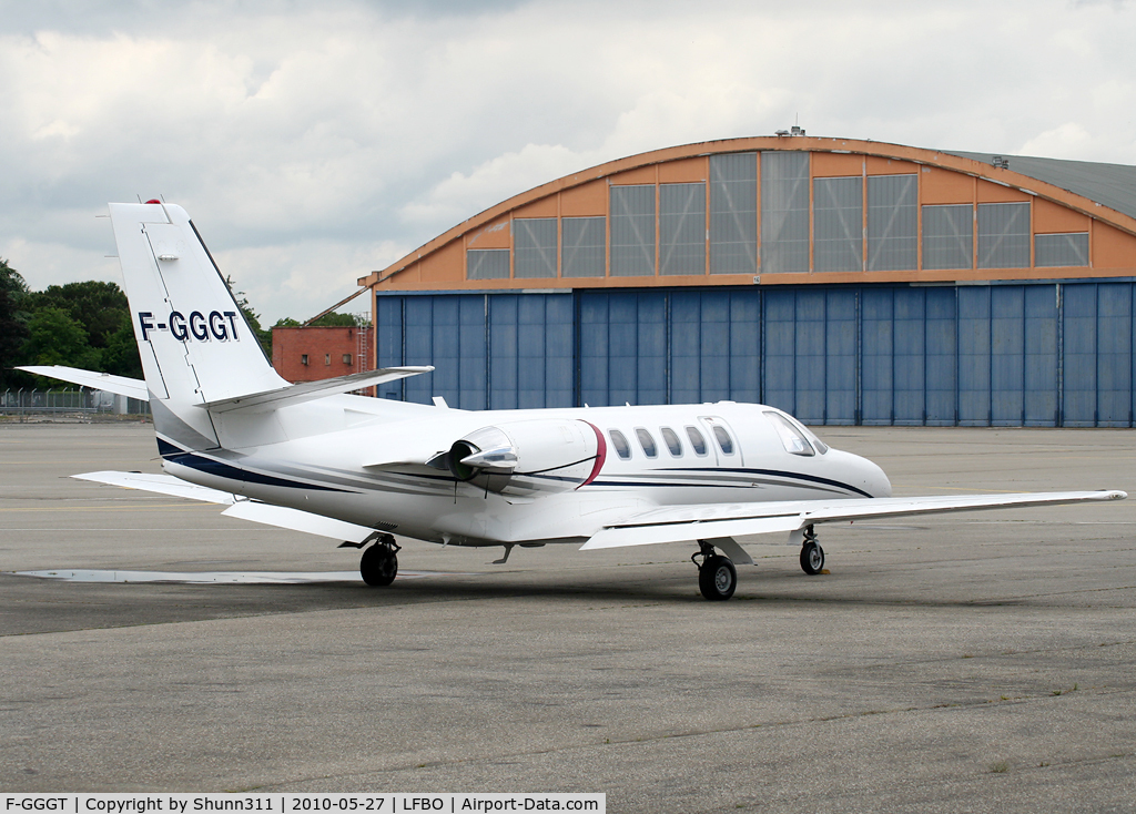 F-GGGT, Cessna F550 Citation II C/N F550-0611, Parked at the General Aviation area...