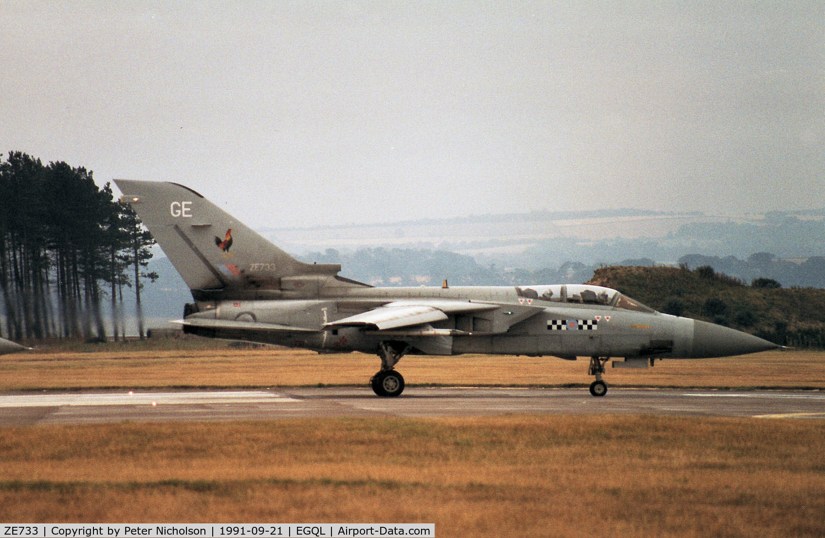 ZE733, 1987 Panavia Tornado F.3 C/N AS049/662/3297, Tornado F.3 of 43 Squadron lining up for take-off at the 1991 RAF Leuchars Airshow.