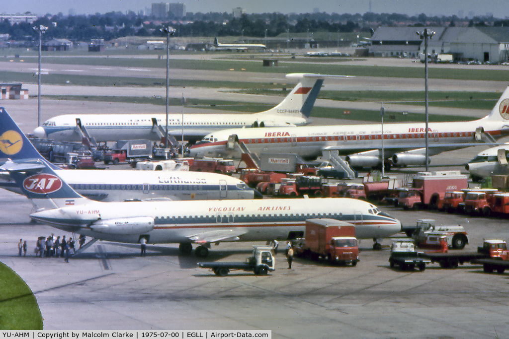 YU-AHM, 1970 Douglas DC-9-32 C/N 47469, McDonnell Douglas DC-9-32 at Heathrow Airport in 1975.