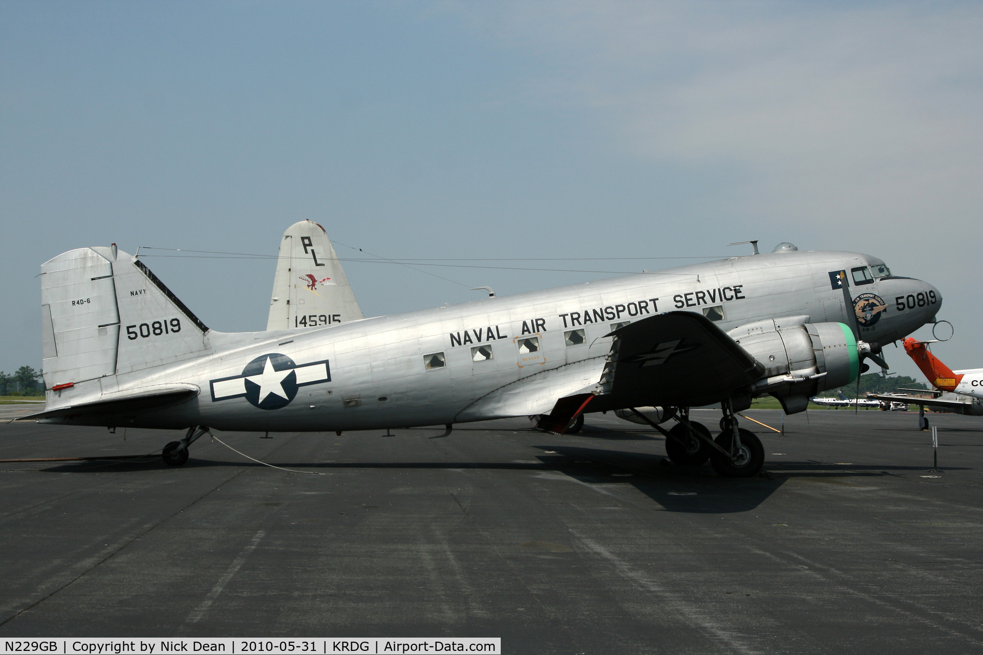 N229GB, 1944 Douglas C-47B-20-DK (R4D-6Z/DC-3) C/N 26874, KRDG Registration history 43-49613, Bu50819, N9119Z, N60, N68, N68AH, N229GB