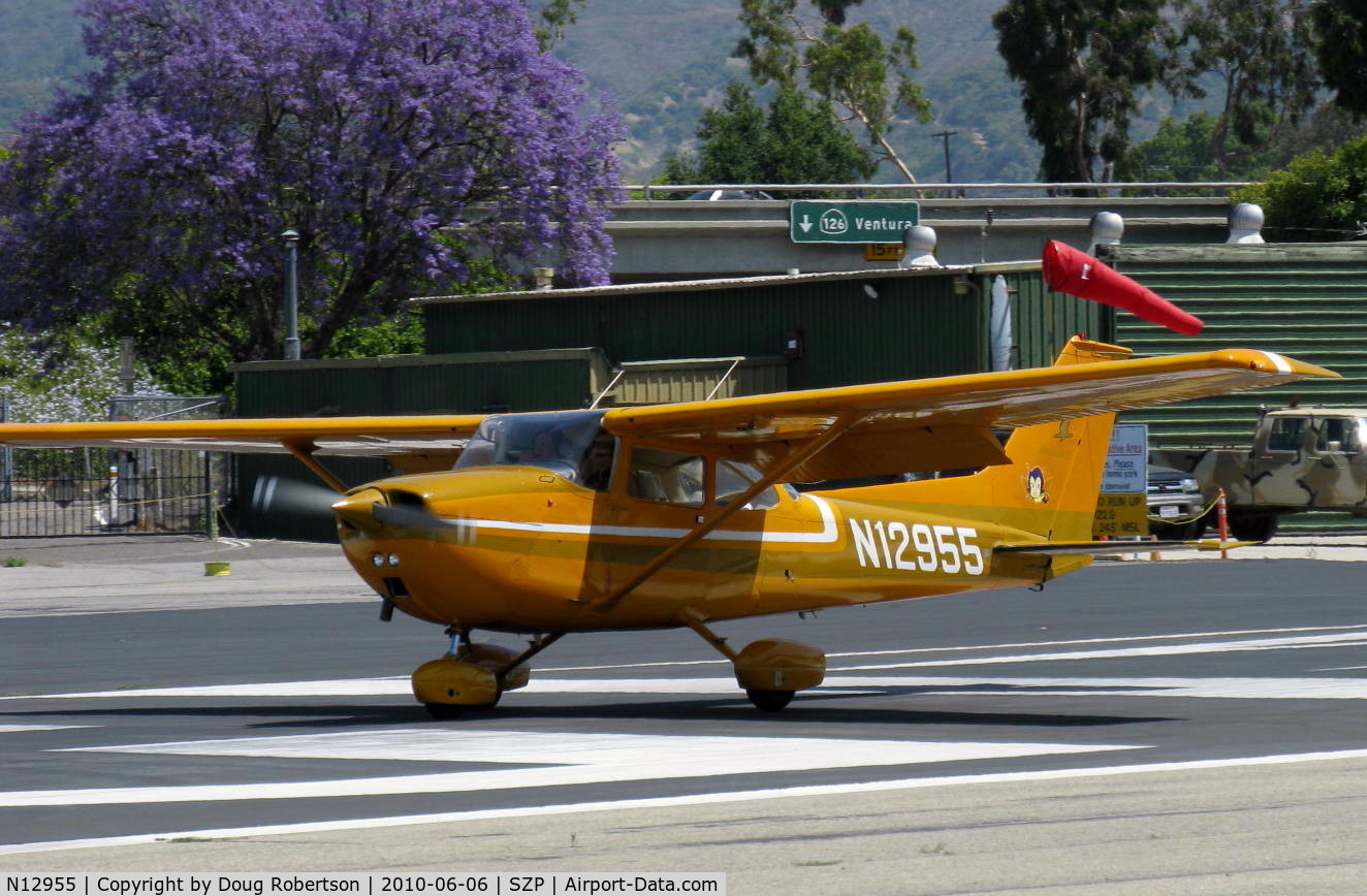 N12955, 1973 Cessna 172M C/N 17262400, 1973 Cessna 172M, Lycoming O-320-E2A 150 Hp, landing roll Rwy 22