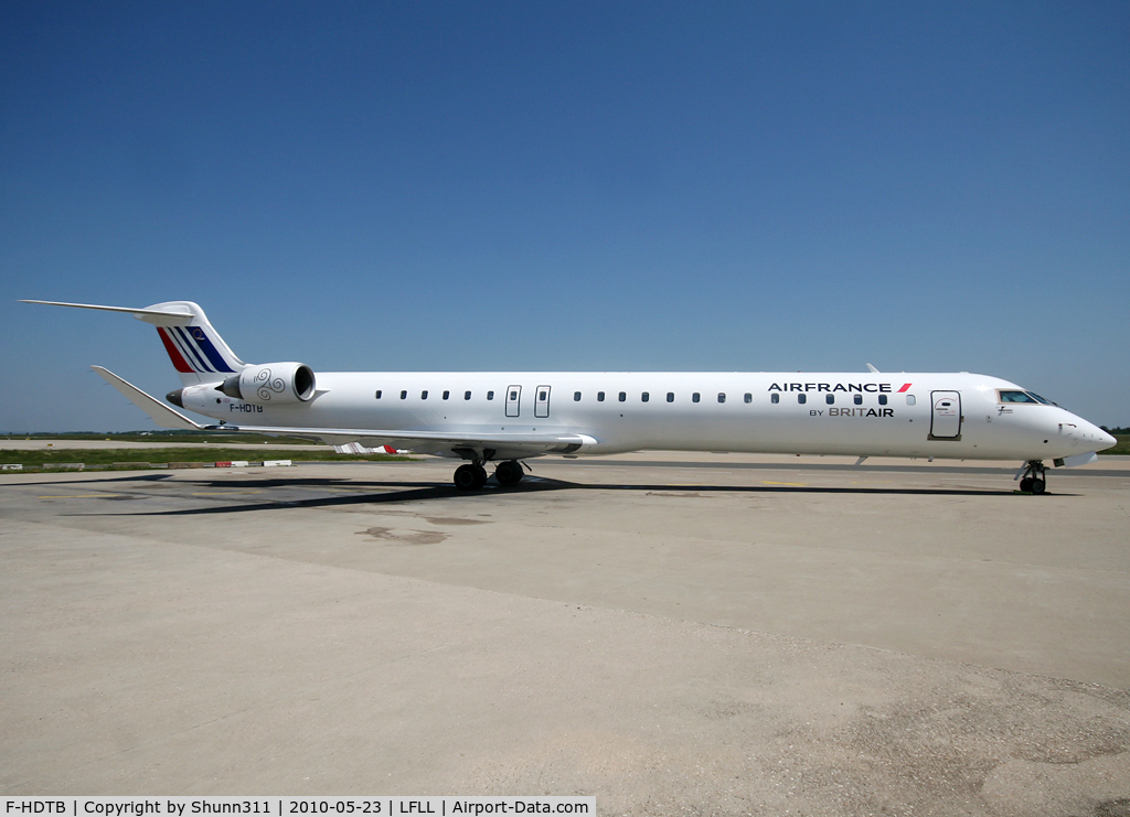 F-HDTB, 2006 Bombardier CRJ-900ER (CL-600-2D24) C/N 15063, Parked at the Brit'Air maintenance area...