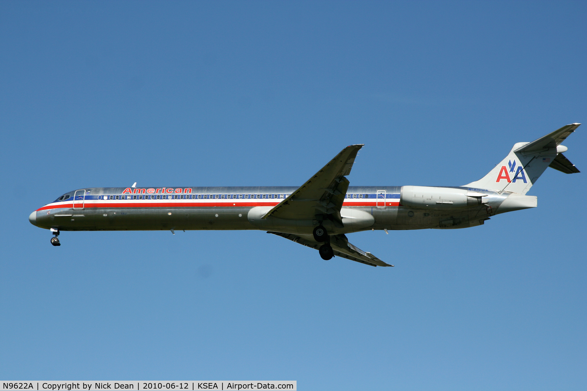 N9622A, 1998 McDonnell Douglas MD-83 (DC-9-83) C/N 53593, KSEA