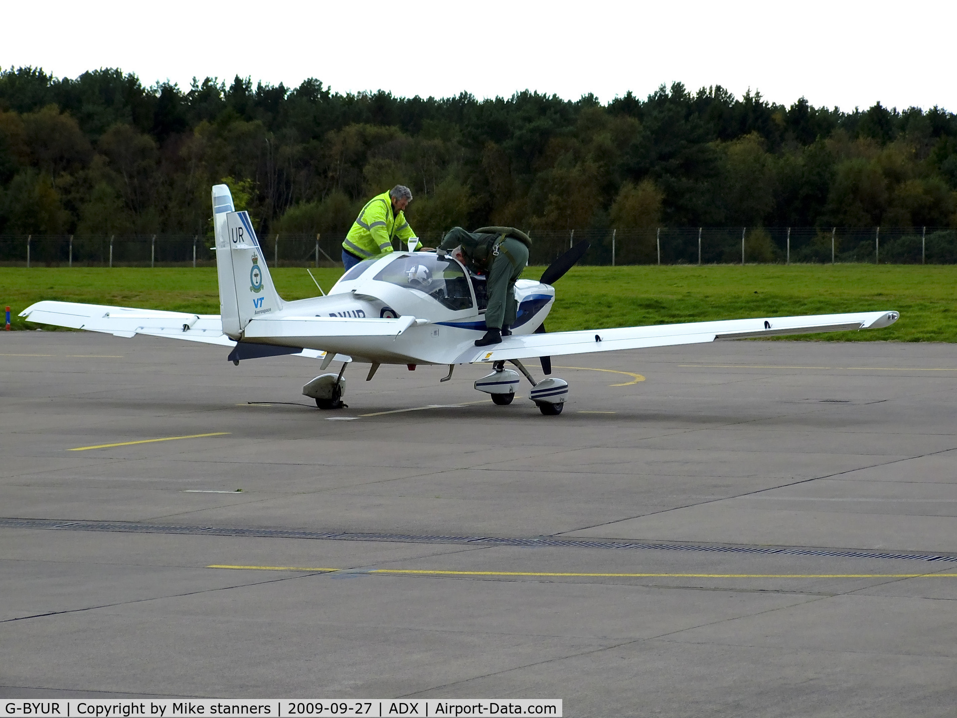 G-BYUR, 1999 Grob G-115E Tutor T1 C/N 82102/E, 1EFTS/12AEF Tutor getting readied for a sortie at its home base