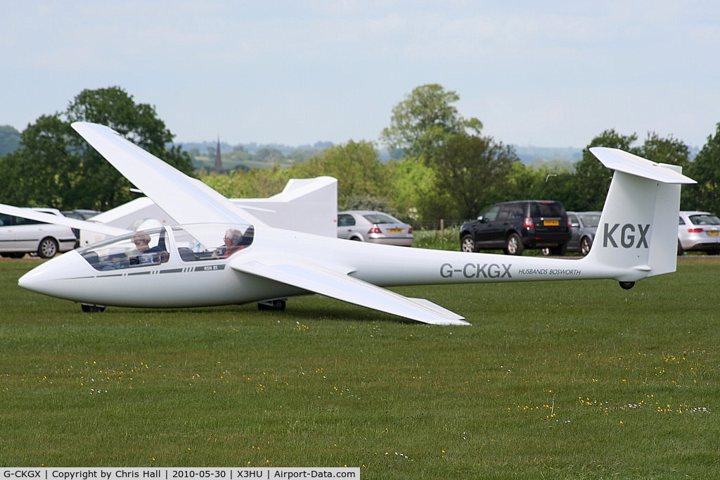 G-CKGX, 2004 Schleicher ASK-21 C/N 21782, Schleicher ASK 21 at the Coventry Gliding Club
