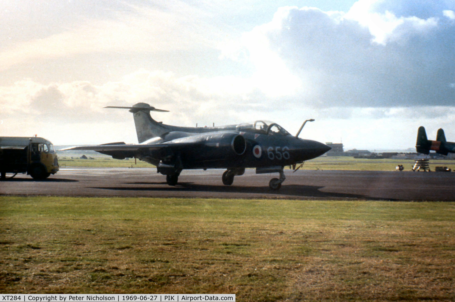 XT284, 1965 Hawker Siddeley Buccaneer S.2 C/N B3-06-65, Buccaneer S.2 of 736 Squadron at RNAS Lossiemouth on the flight-line at the 1969 Prestwick Airshow.