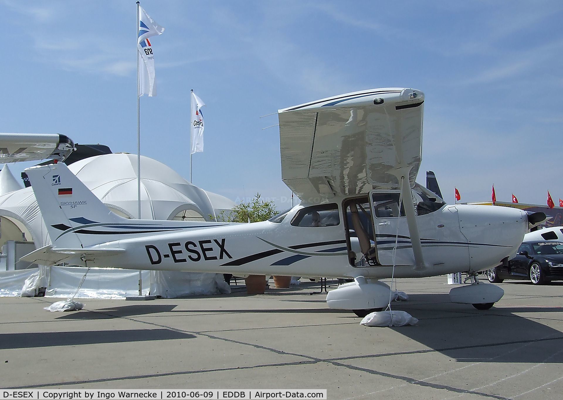 D-ESEX, 2006 Cessna 172S C/N 172S10320, Cessna 172S Skyhawk SP at ILA 2010, Berlin