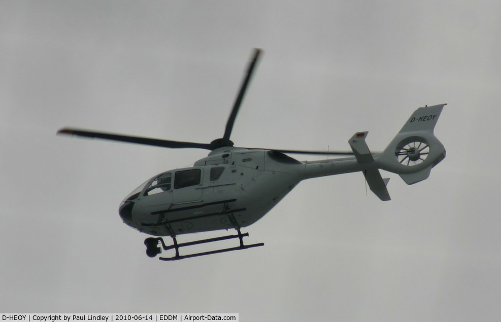 D-HEOY, Eurocopter EC-135T-1 C/N 0035, Overflying Munich Airport
