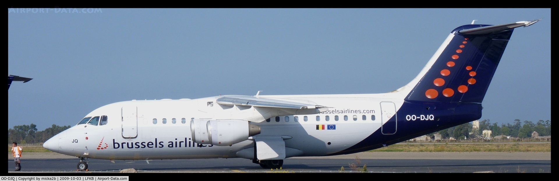 OO-DJQ, 1996 British Aerospace Avro 146-RJ85 C/N E.2289, Parked.