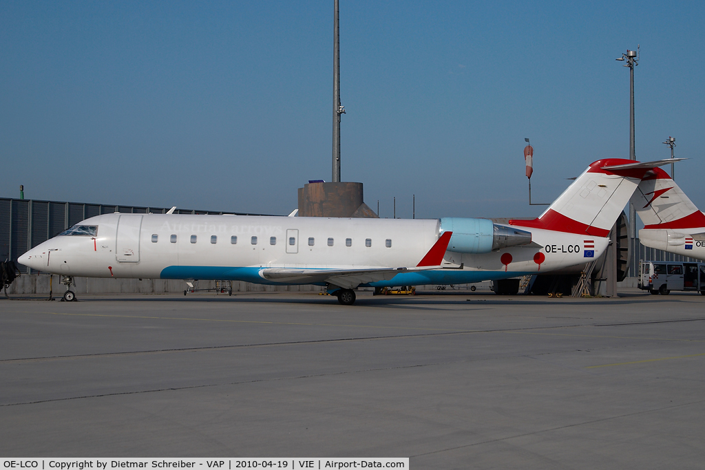 OE-LCO, 2000 Canadair CRJ-200LR (CL-600-2B19) C/N 7371, Austrian Aroows regionaljet