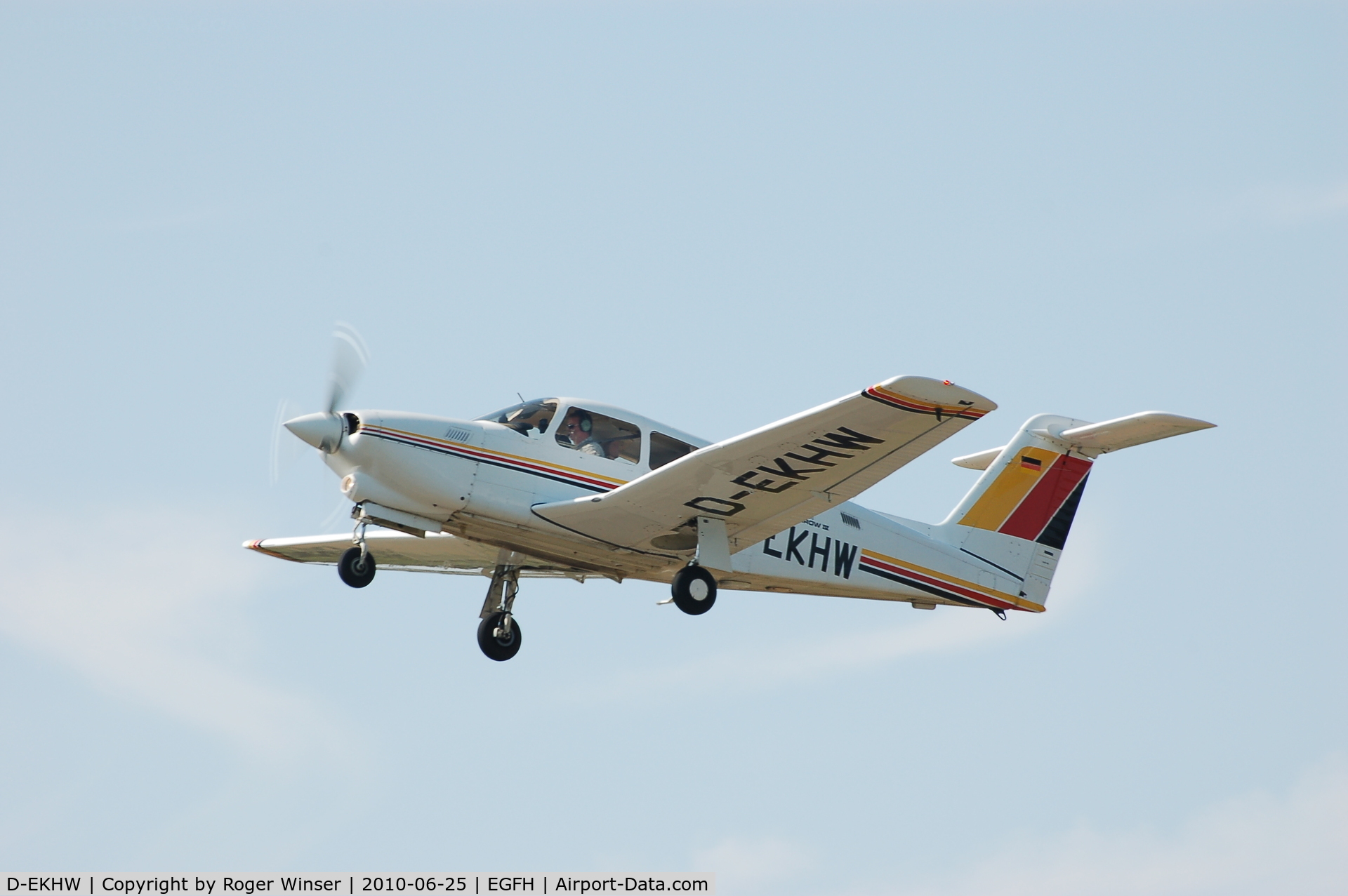 D-EKHW, 1980 Piper PA-28RT-201T Turbo Arrow IV Arrow IV C/N 28R-8031094, Visiting Turbo Arrow IV departing Runway 22