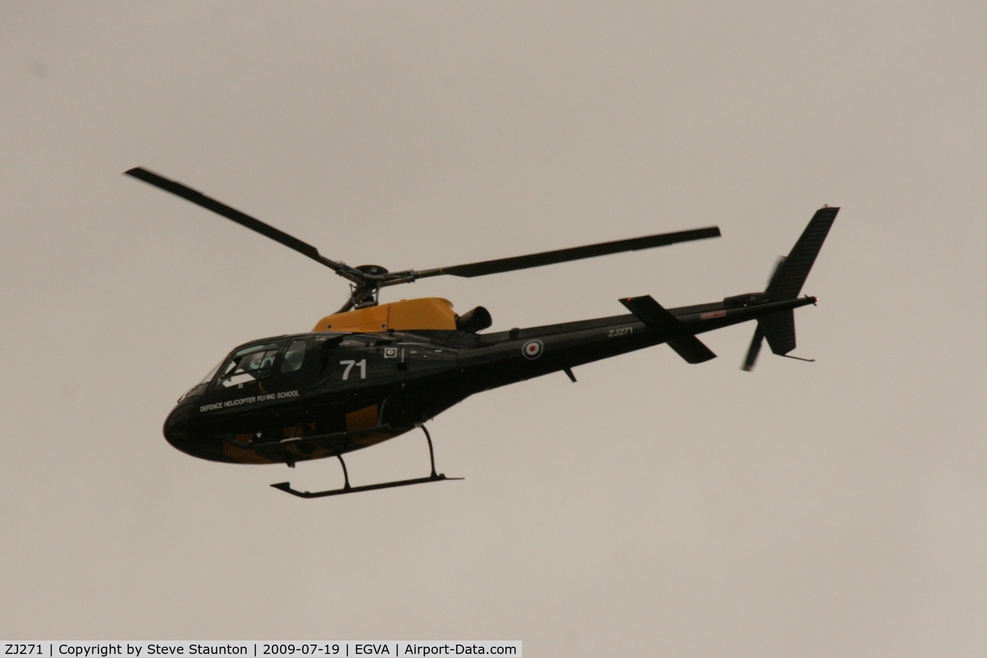 ZJ271, 1997 Eurocopter AS-350BB Squirrel HT1 Ecureuil C/N 3003, Taken at the Royal International Air Tattoo 2009
