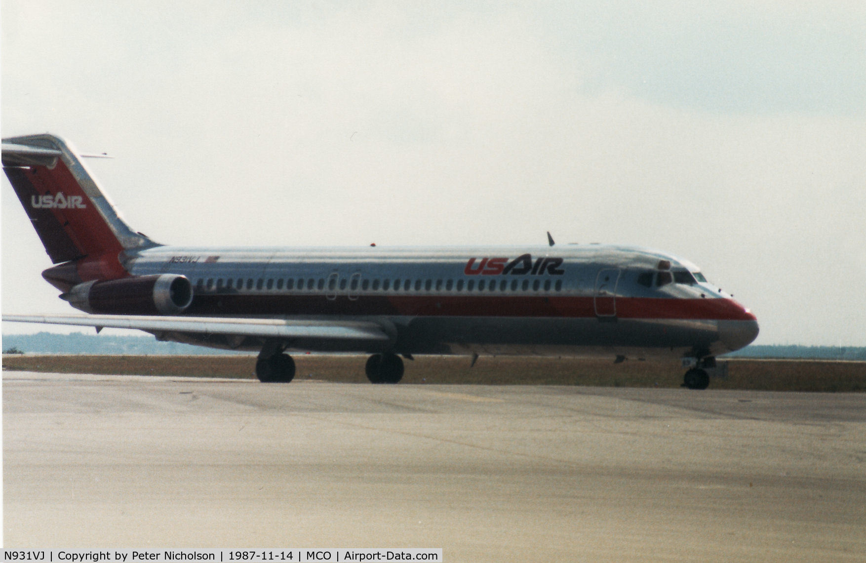 N931VJ, 1968 Douglas DC-9-31 C/N 47188, DC-9-31 of US Air taxying to the active runway at Orlando in November 1987.