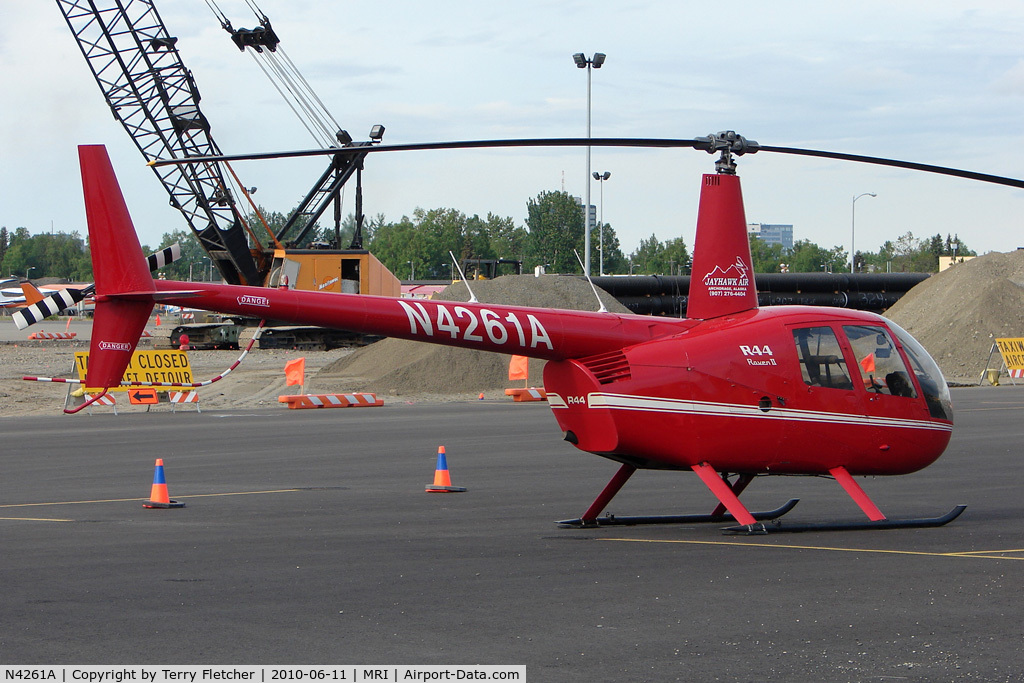 N4261A, Robinson R44 II C/N 12830, Robinson Helicopter Company R44 II, c/n: 12830 at Merrill Field