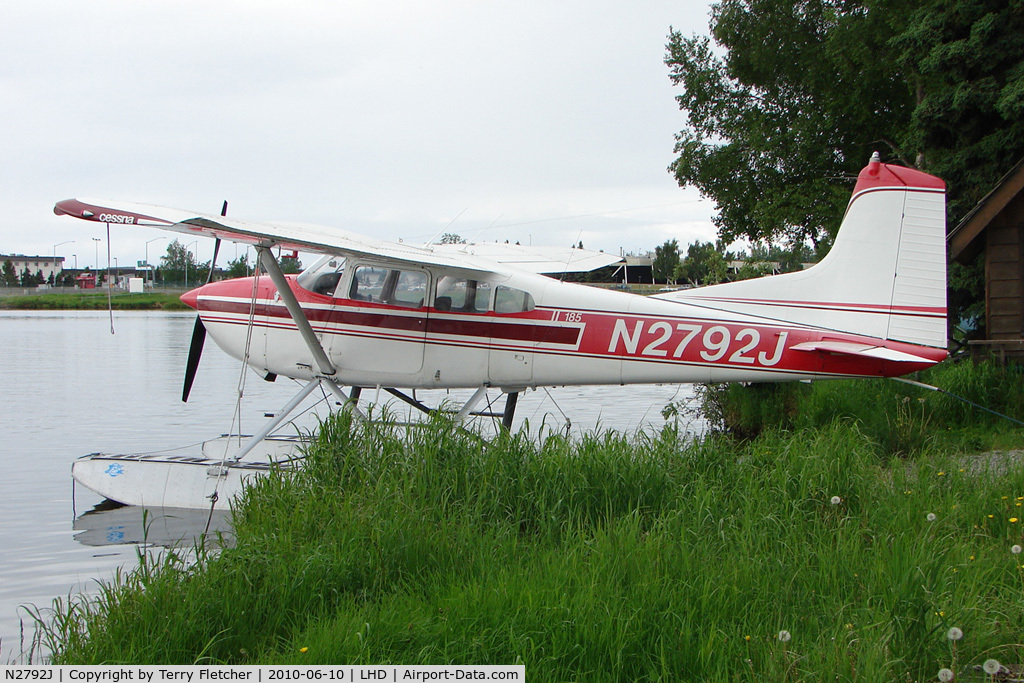 N2792J, 1969 Cessna A185E Skywagon 185 C/N 185-1542, 1969 Cessna A185E, c/n: 185-1542 on Lake Hood