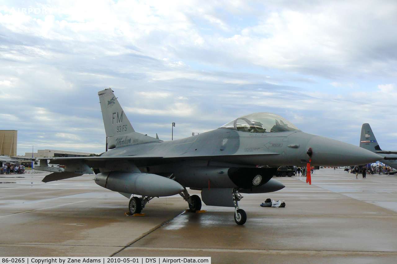 86-0265, 1987 General Dynamics F-16C Fighting Falcon C/N 5C-371, At the B-1B 25th Anniversary Airshow - Big Country Airfest, Dyess AFB, Abilene, TX