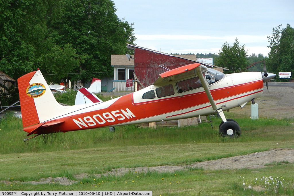 N9095M, 1971 Cessna 180H Skywagon C/N 18052195, 1971 Cessna 180H, c/n: 18052195 at Lake Hood