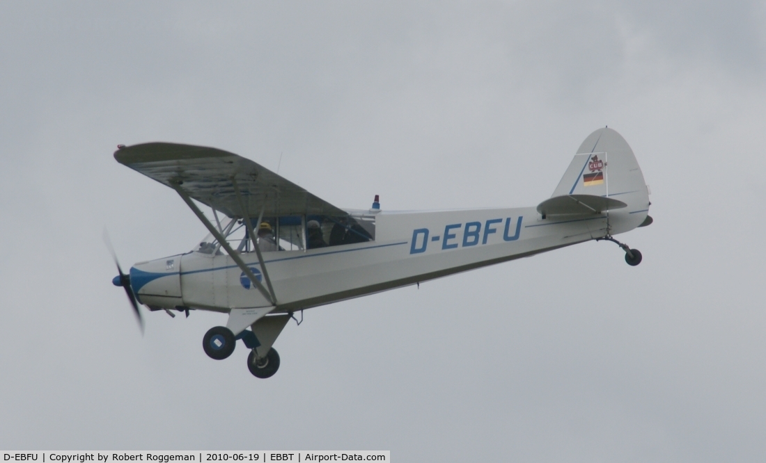 D-EBFU, Piper L-18C Super Cub (PA-18-95) C/N 18-3126, Airfield Brasschat 100 years.Ev L-52 Belgian Army.
Piper L-18C Super Cub.