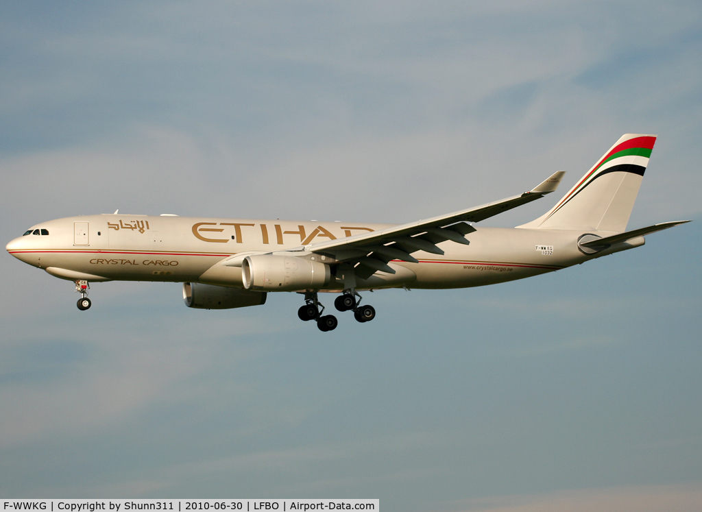 F-WWKG, 2010 Airbus A330-243F C/N 1032, C/n 1032 - First A330-200F for Etihad Crystal Cargo... To be A6-DCA