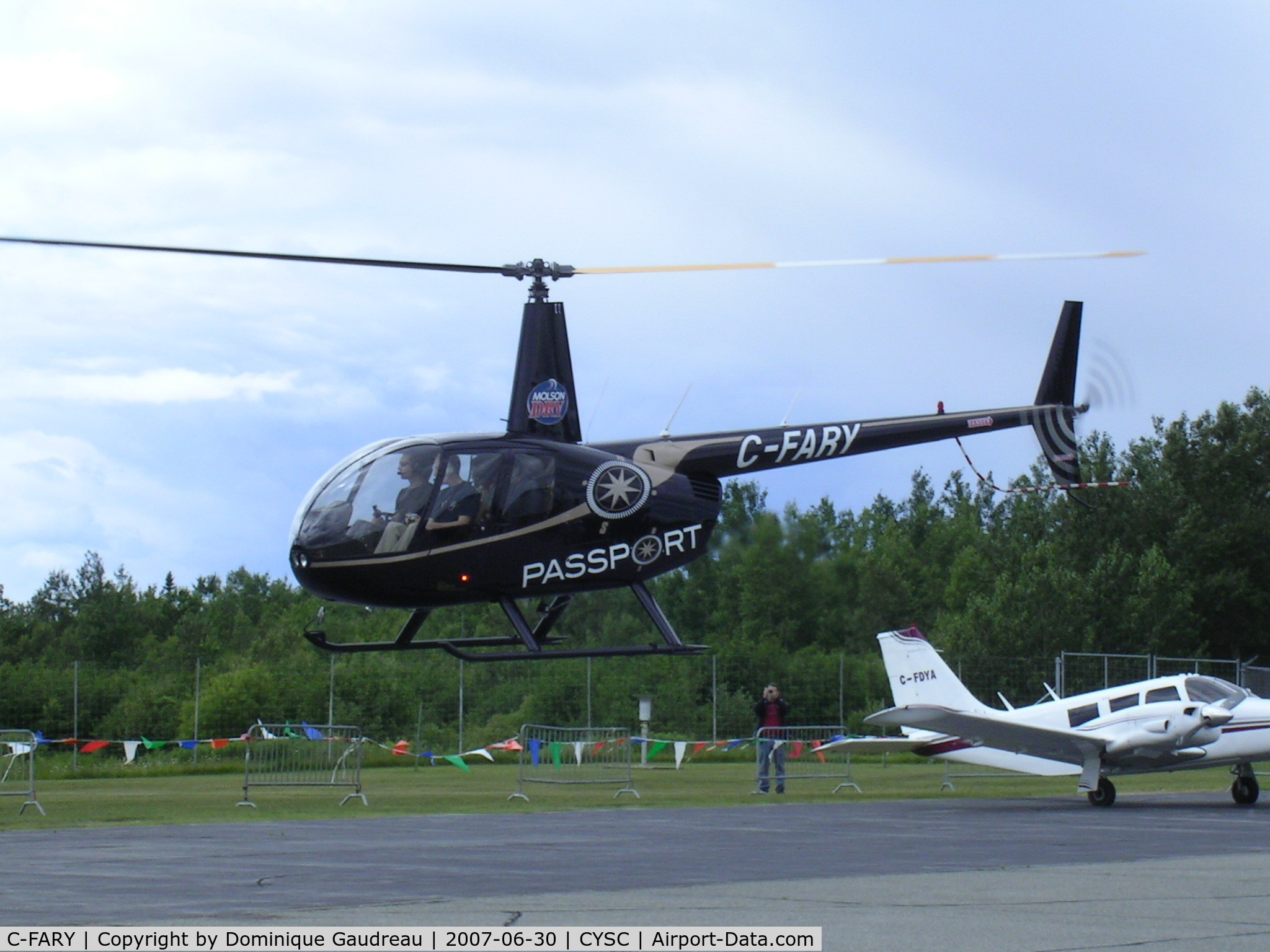C-FARY, 2007 Robinson R44 II C/N 11707, Take-off at CYSC