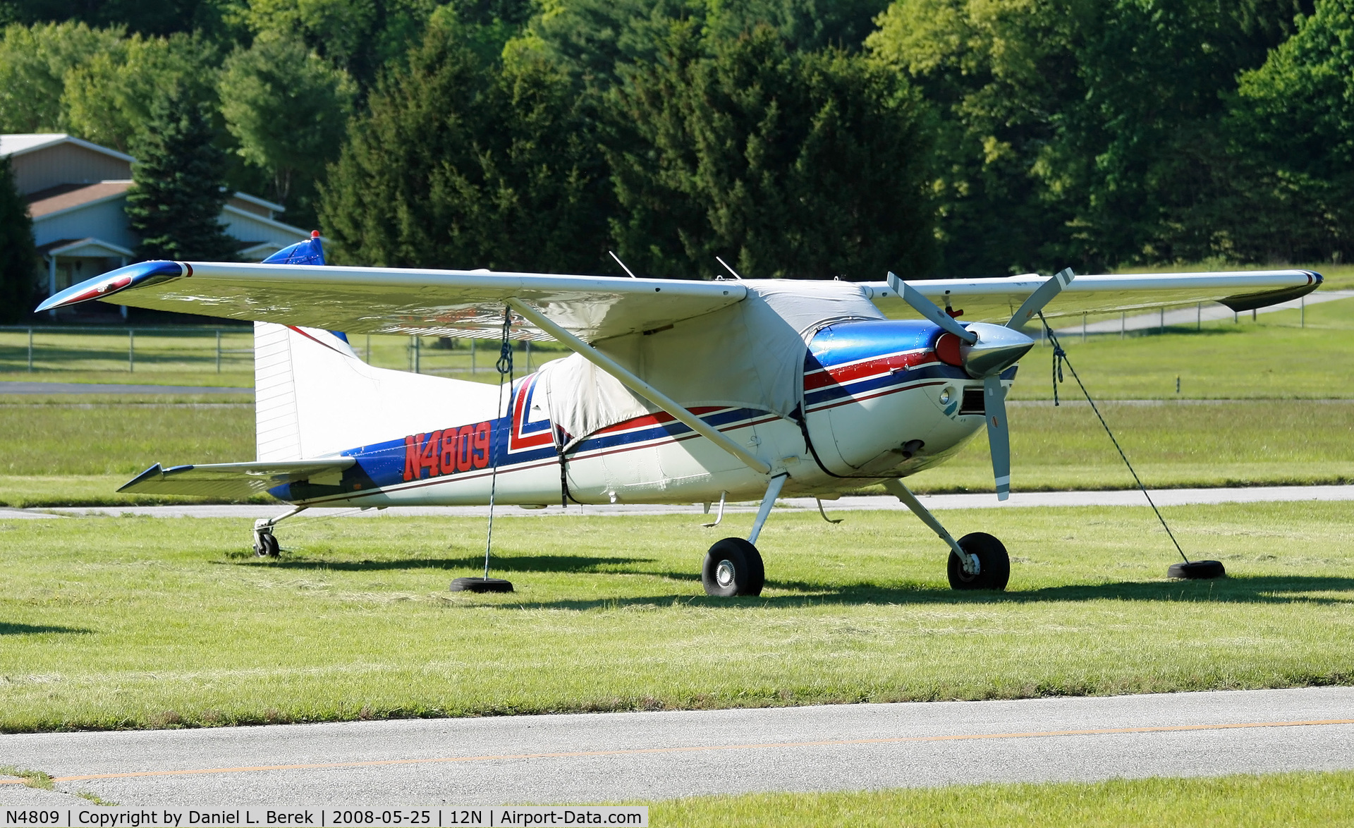 N4809, 1978 Cessna 180K Skywagon C/N 18052914, A beautiful aircraft seen on a beautiful spring day.