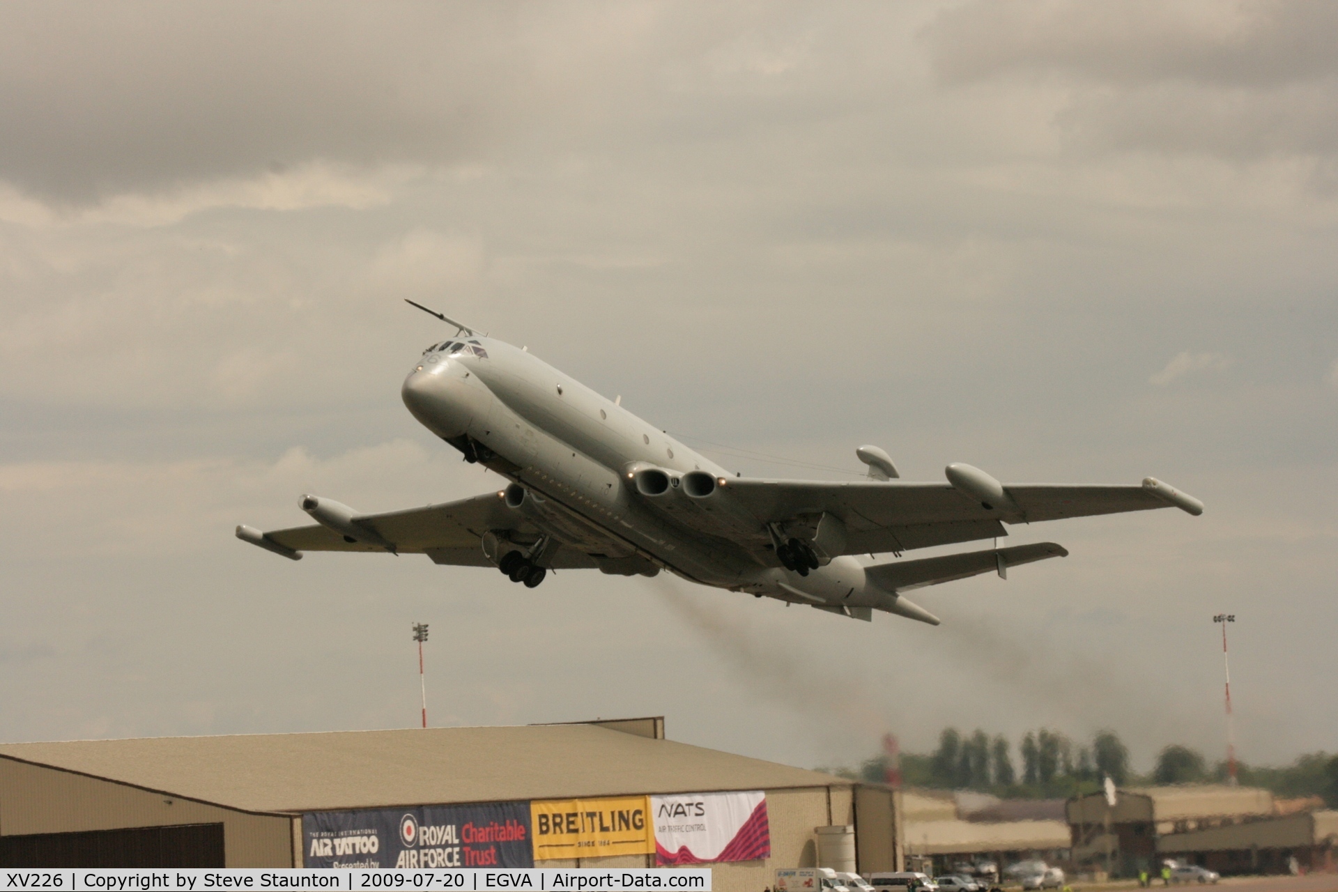 XV226, 1968 Hawker Siddeley Nimrod MR.2 C/N 8001, Taken at the Royal International Air Tattoo 2009