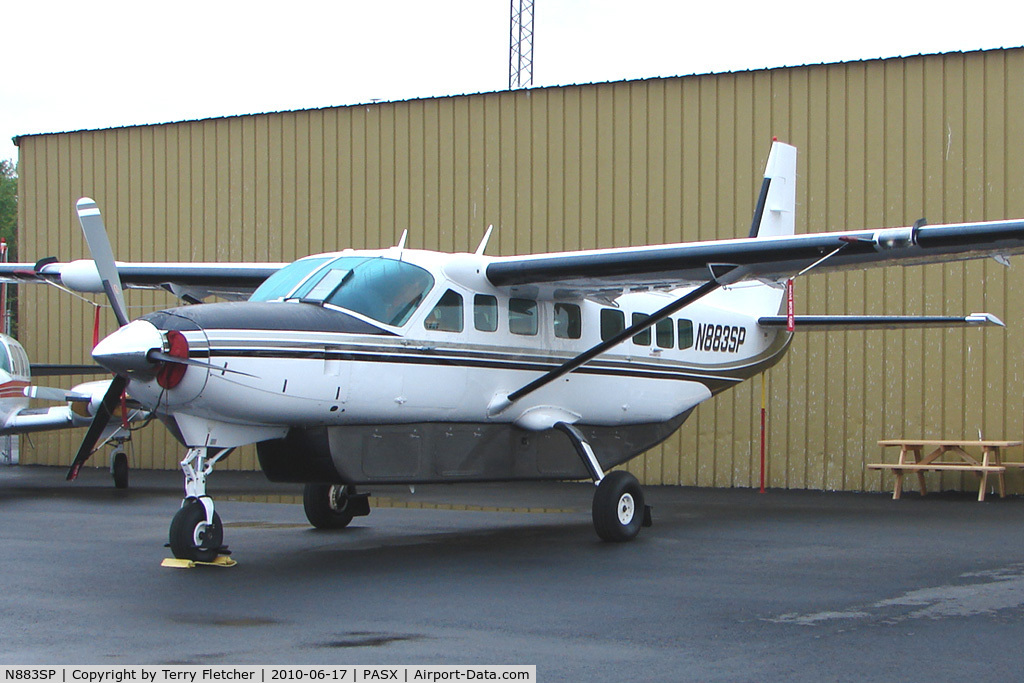 N883SP, 2001 Cessna 208B Caravan I C/N 208B0887, 2001 Cessna 208B, c/n: 208B0887 of Samaritan's Purse at Soldotna