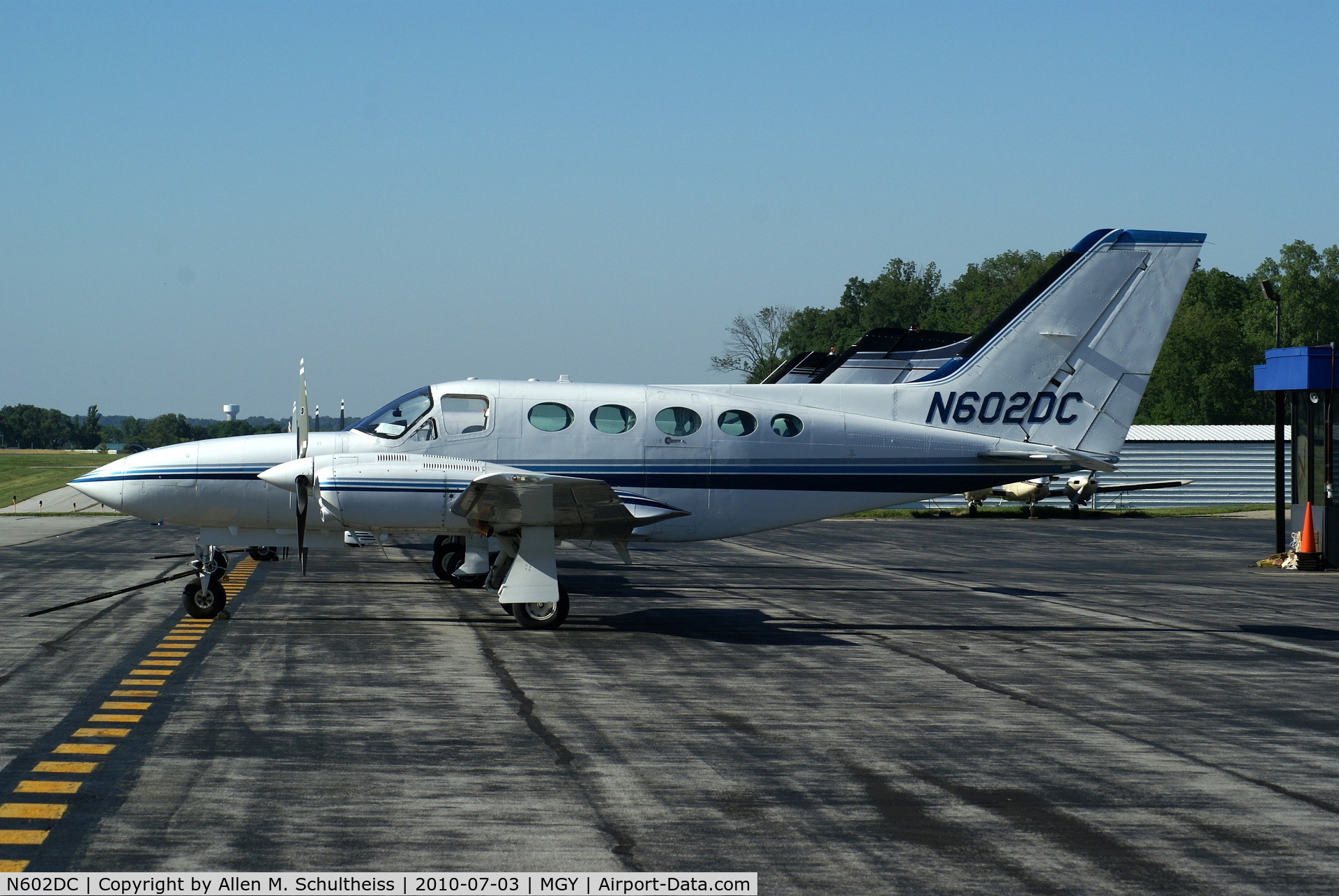 N602DC, Cessna 421C Golden Eagle C/N 421C0864, Cessna 421C