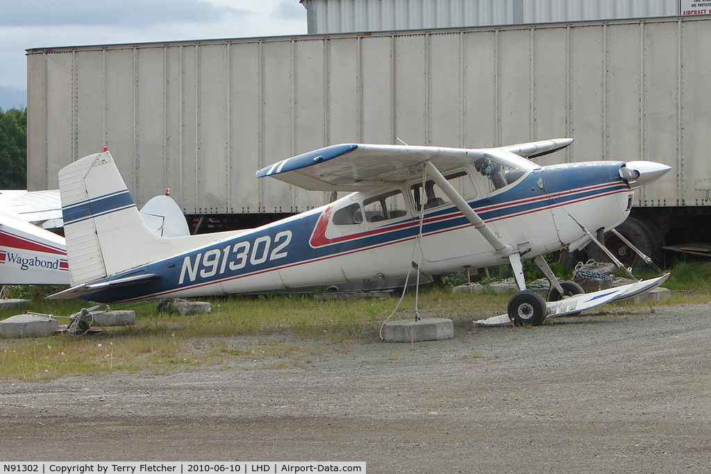 N91302, 1969 Cessna 180H Skywagon C/N 18052038, 1969 Cessna 180H, c/n: 18052038 on skis at Lake Hood