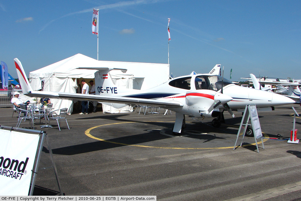 OE-FYE, Diamond DA-42 Twin Star C/N 42.NG024, DV20 at AeroExpo 2010