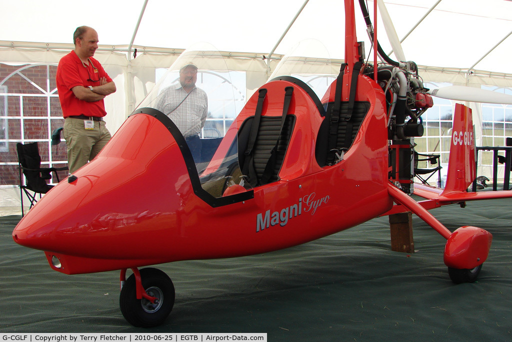 G-CGLF, 2009 Magni Gyro M-16C Tandem Trainer C/N 16-09-5614, Gyro displayed at AeroExpo 2010