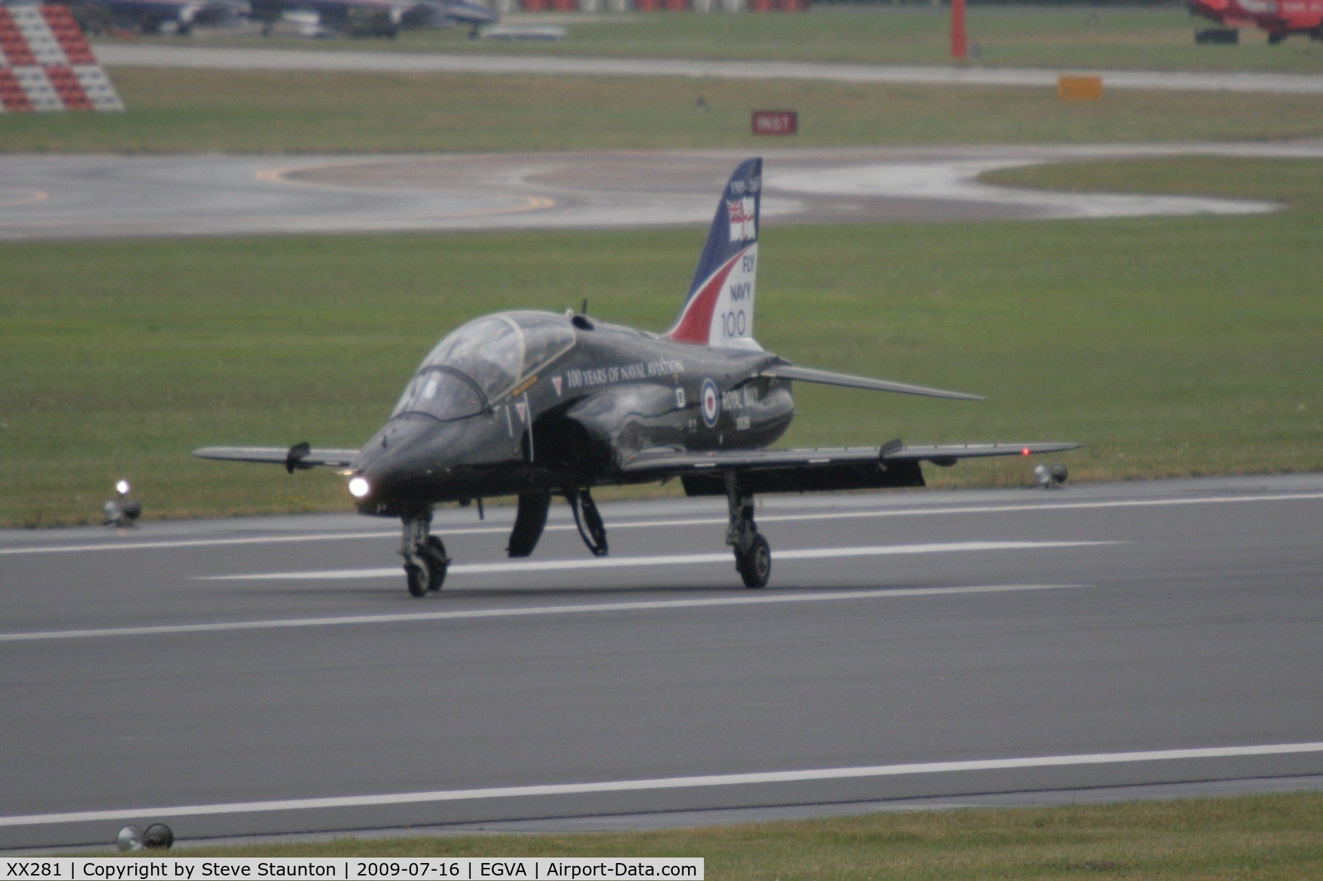 XX281, 1979 Hawker Siddeley Hawk T.1A C/N 106/312106, Taken at the Royal International Air Tattoo 2009