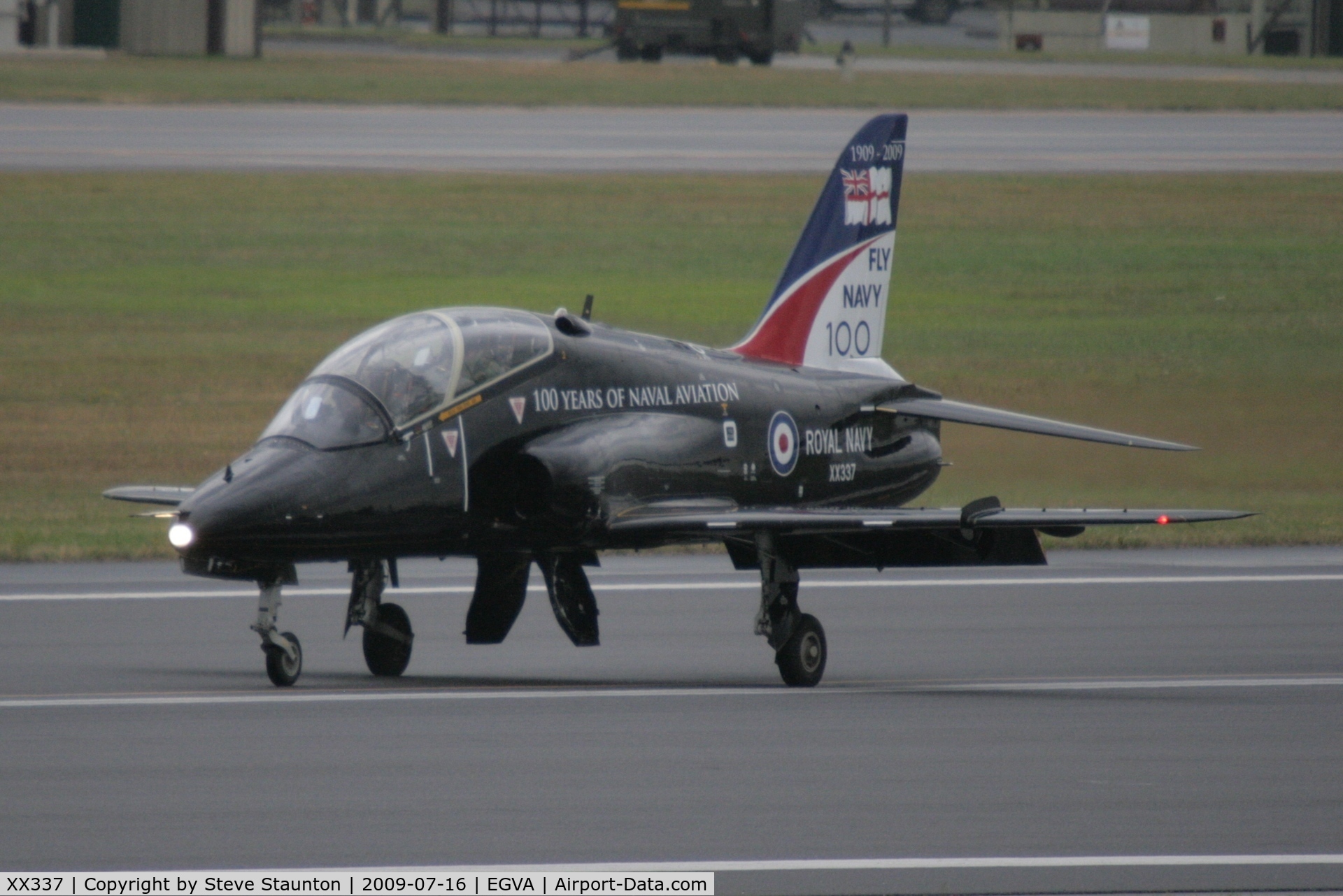 XX337, 1980 Hawker Siddeley Hawk T.1A C/N 312161/186, Taken at the Royal International Air Tattoo 2009
